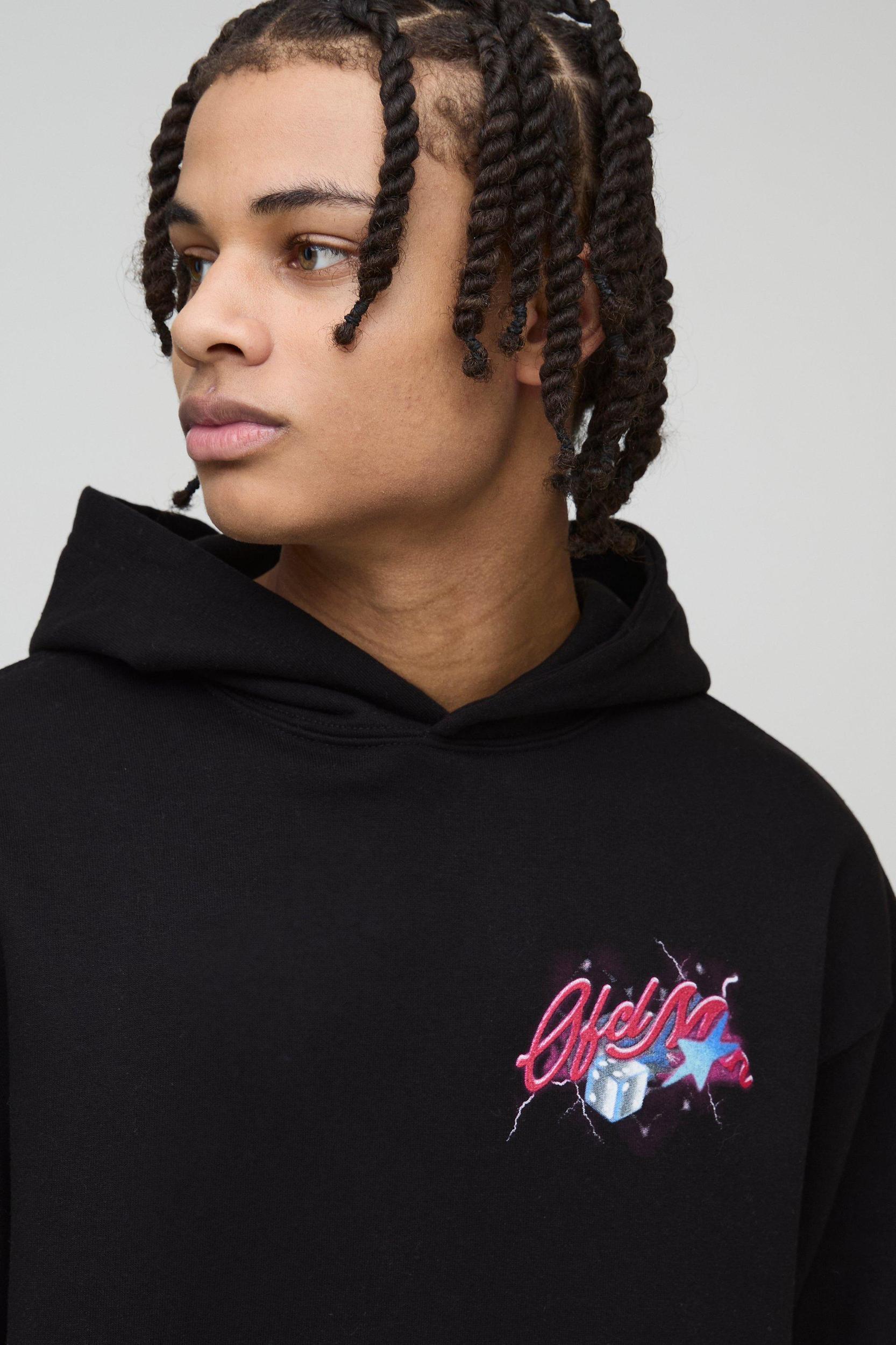 Boxy OFCL Skull Star Graphic Hoodie | boohooMAN USA Product Image