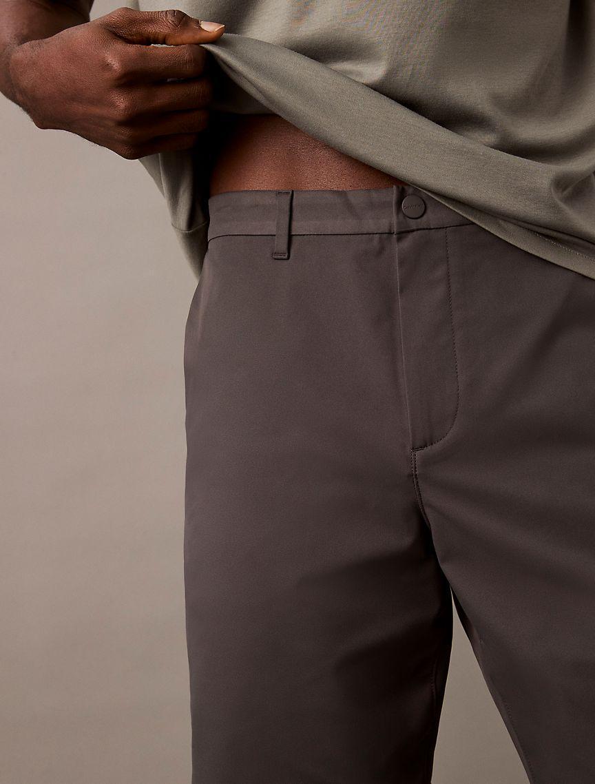 9" Stretch Tech Short Product Image