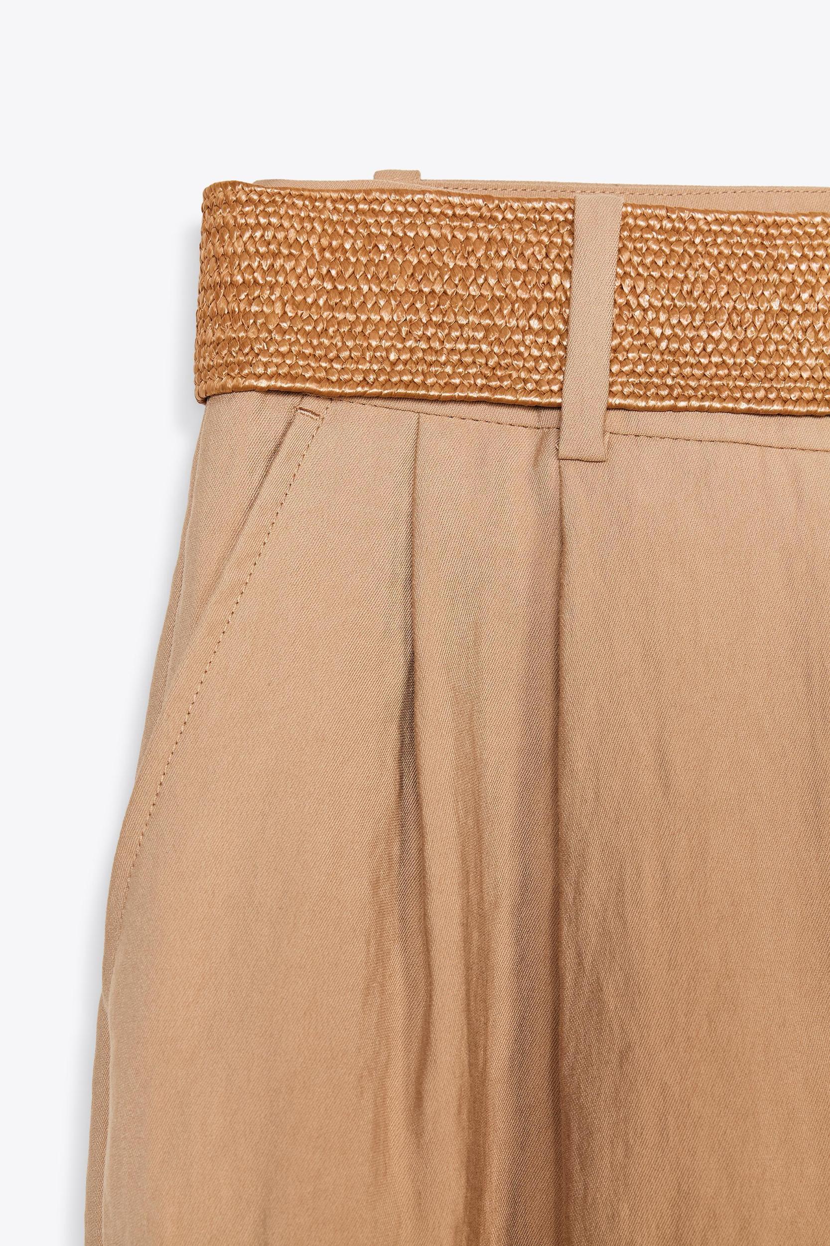 BELTED SHORTS WITH DARTS Product Image