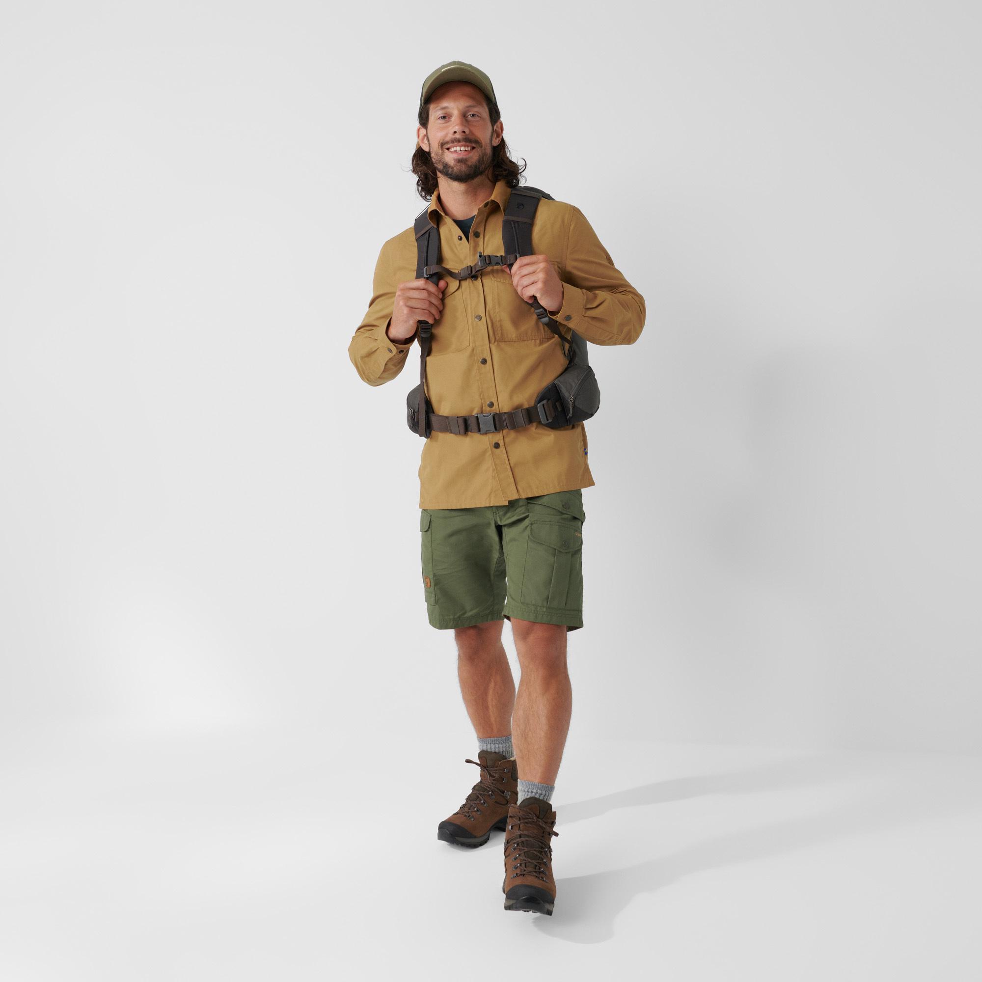 Barents Pro Shorts M Product Image