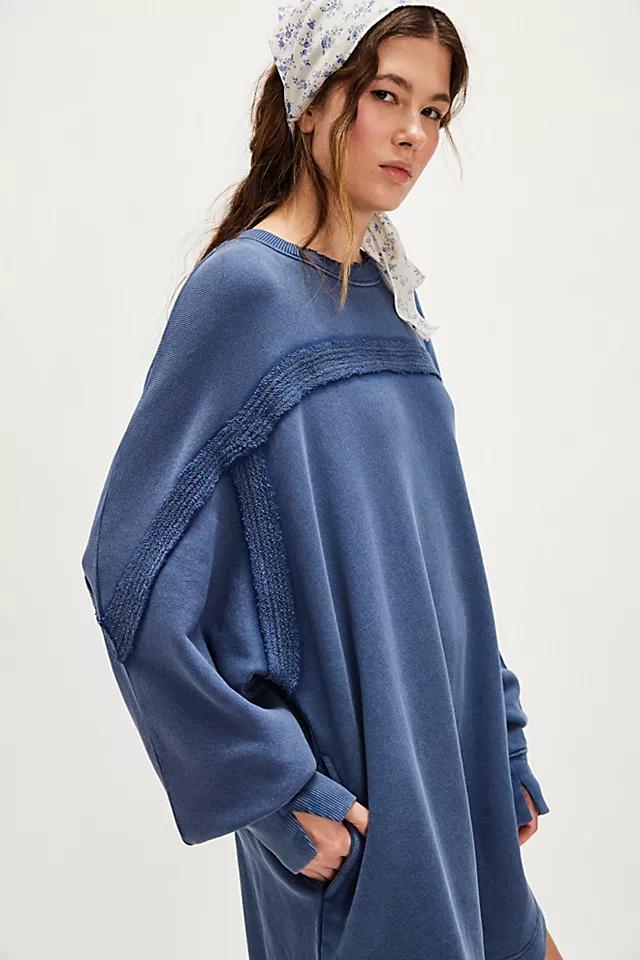 Taylor Sweatshirt Product Image