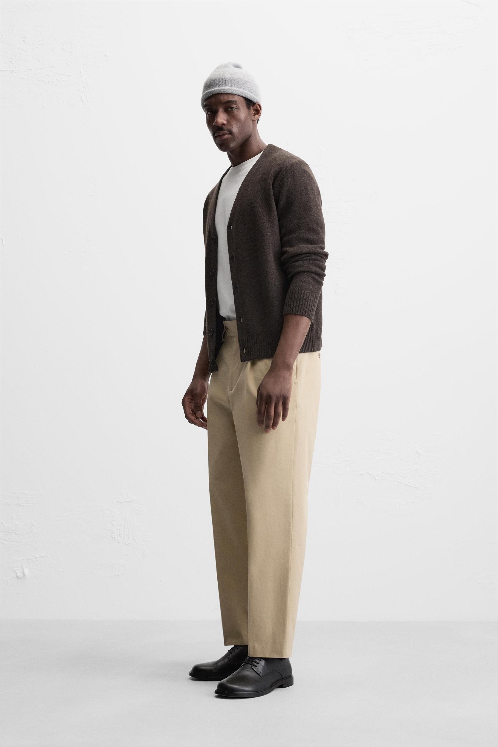 PLEATED STRAIGHT FIT PANTS Product Image