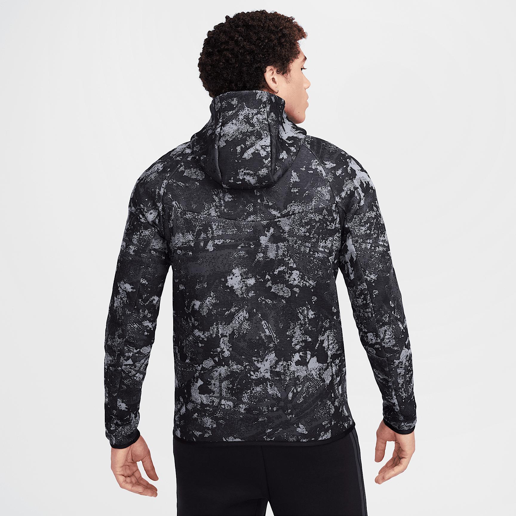 Nike Tech Windrunner Men's Fleece Full-Zip Hoodie Product Image