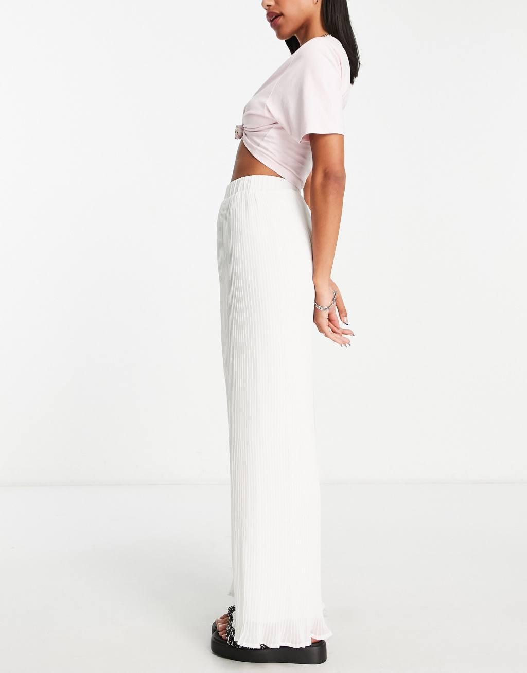 Reclaimed Vintage inspired pants Product Image