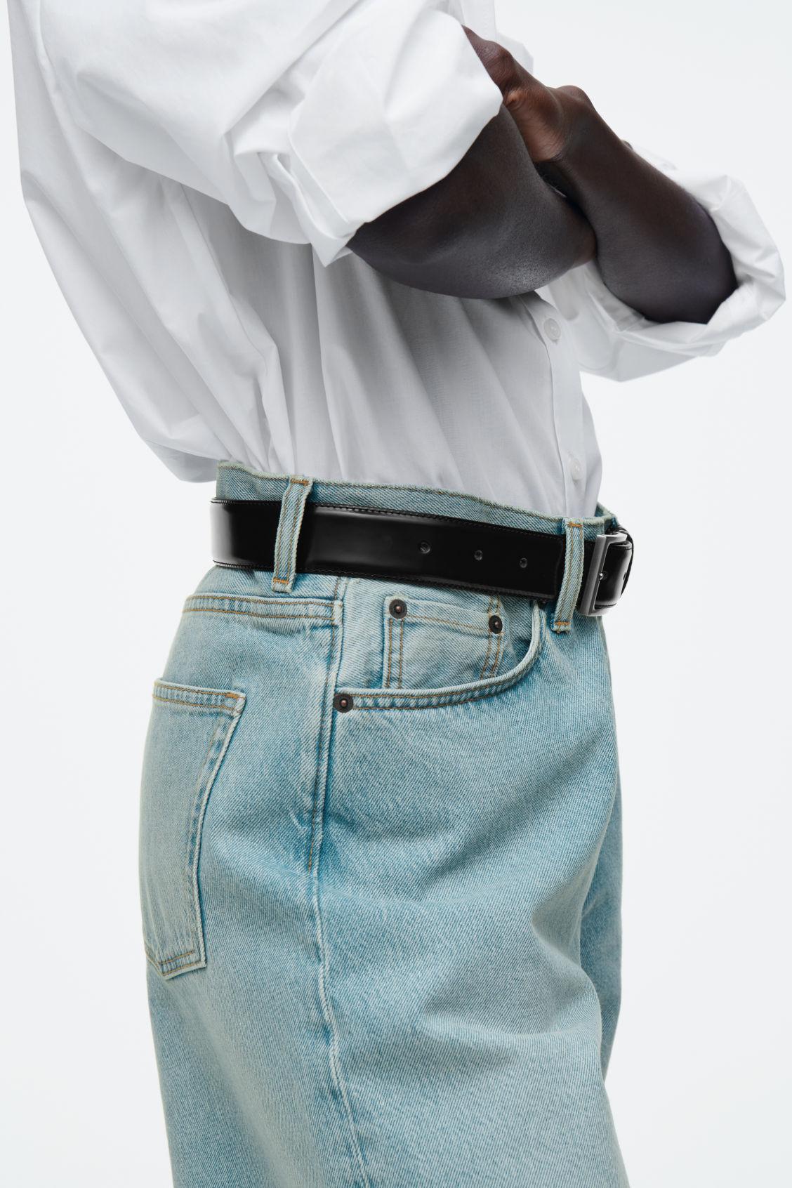 LONGLINE DENIM SHORTS Product Image