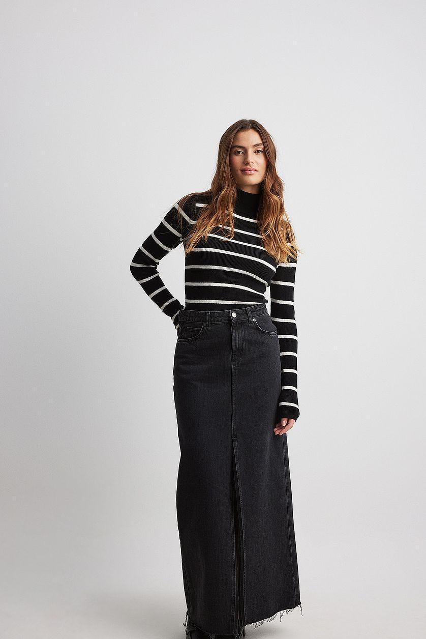 Long Sleeve Turtleneck Ribbed Knitted Top Product Image