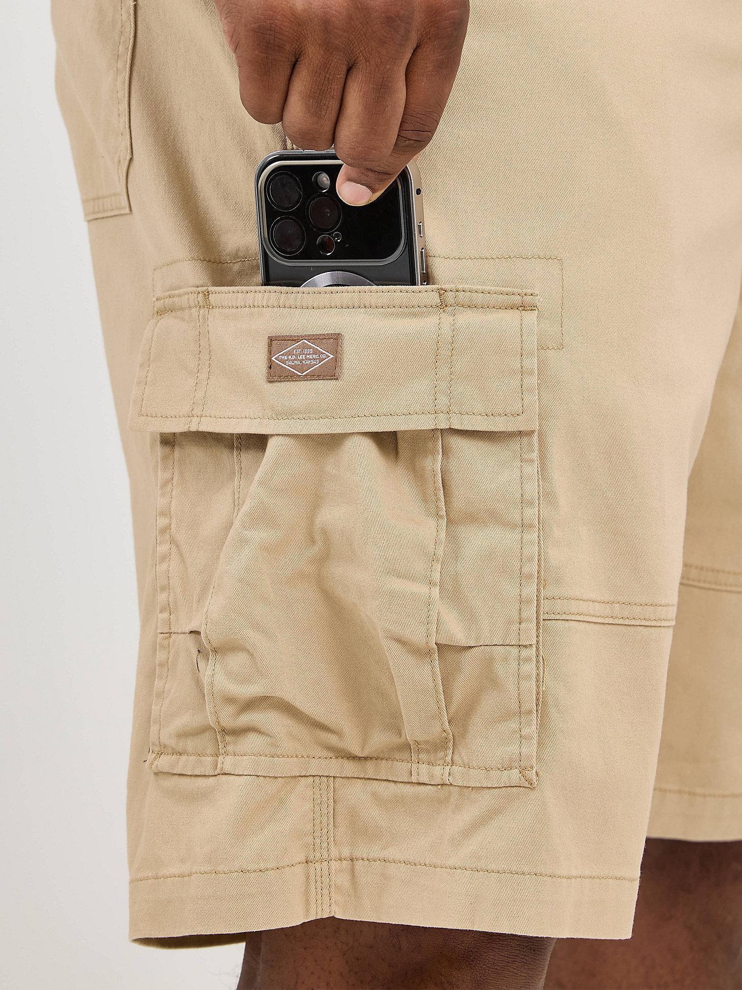 Men's Extreme Motion Carolina Cargo Short (Big & Tall) | Men's Shorts | Lee® Product Image