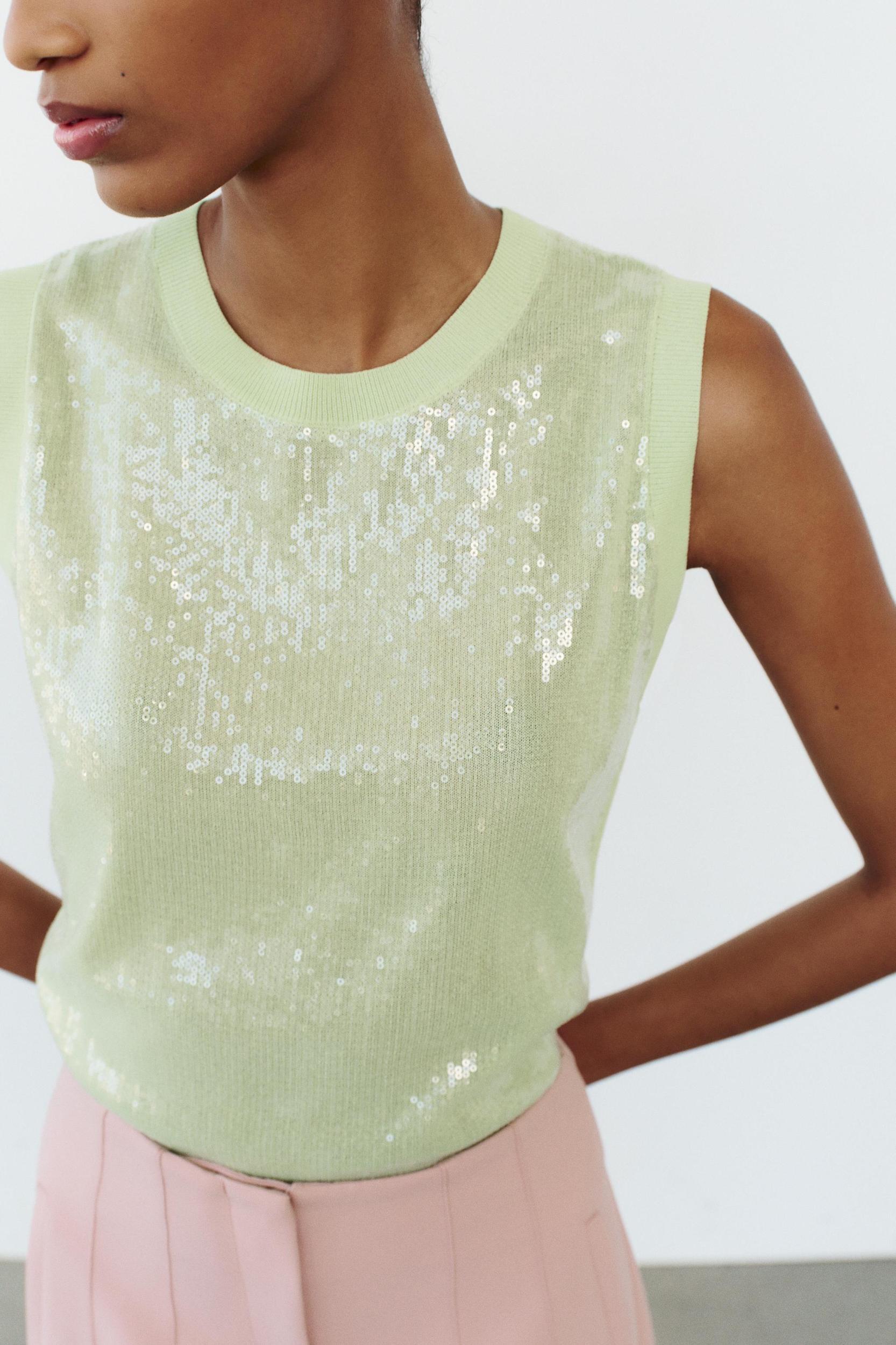 SLEEVELESS SEQUIN KNIT TOP Product Image