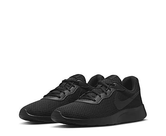 Nike Tanjun Men's Shoes Product Image