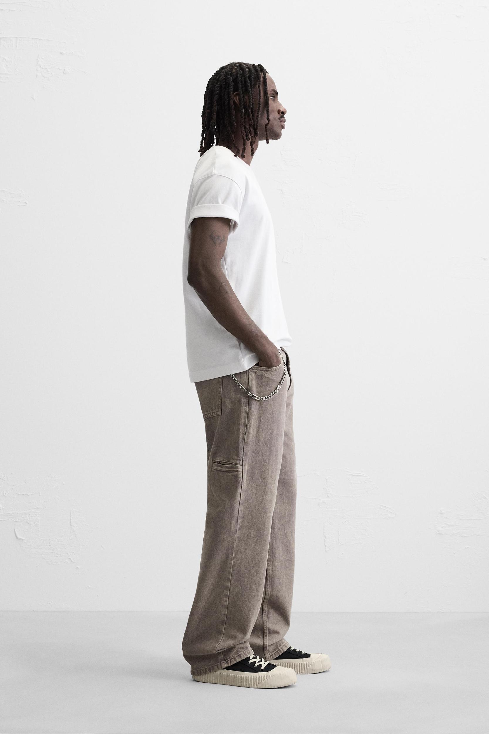 WASHED RELAXED FIT JEANS Product Image