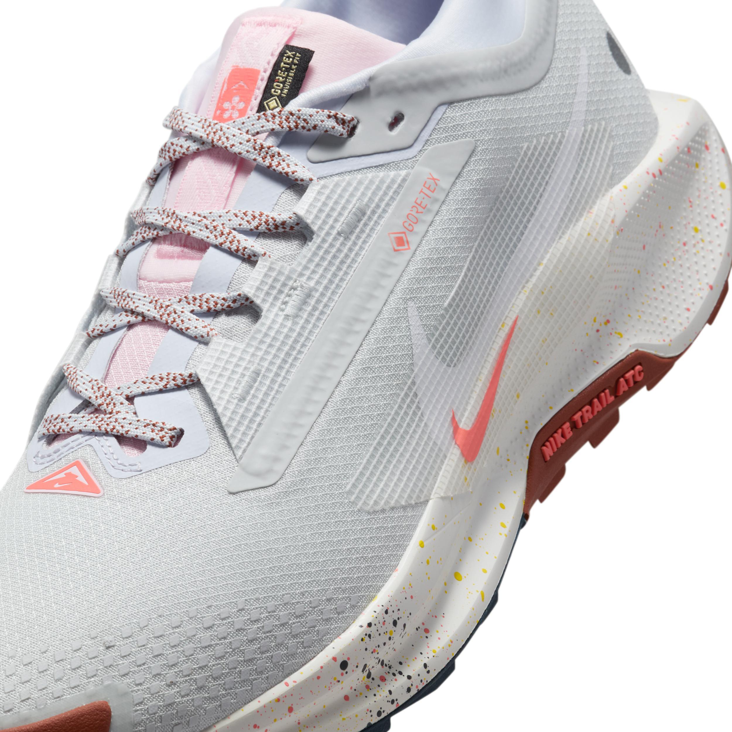 Nike Men's Pegasus Trail 5 GORE-TEX Waterproof Trail Running Shoes Product Image