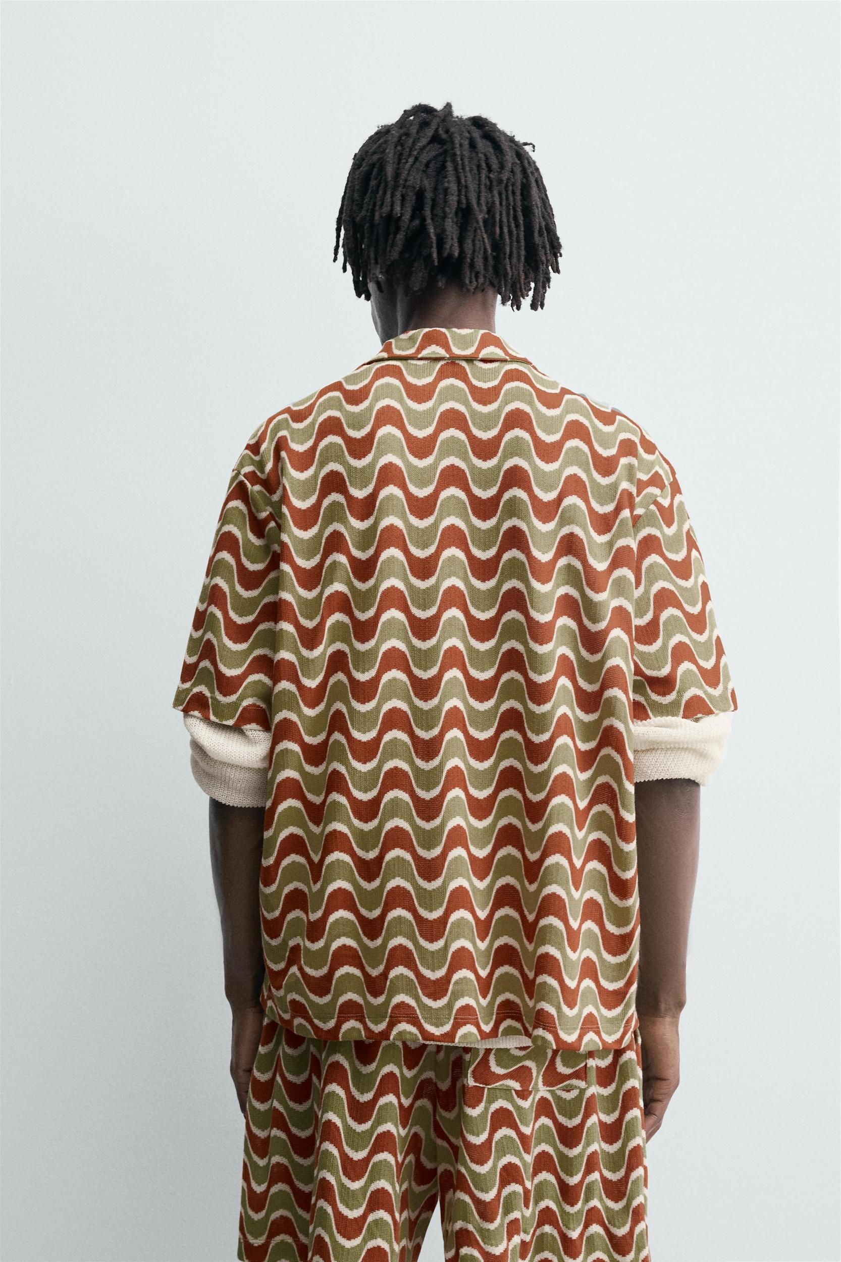 GEOMETRIC JACQUARD SHIRT Product Image