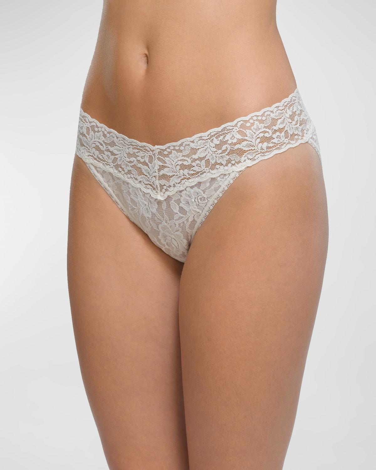 Signature Lace V-Kini Briefs Product Image