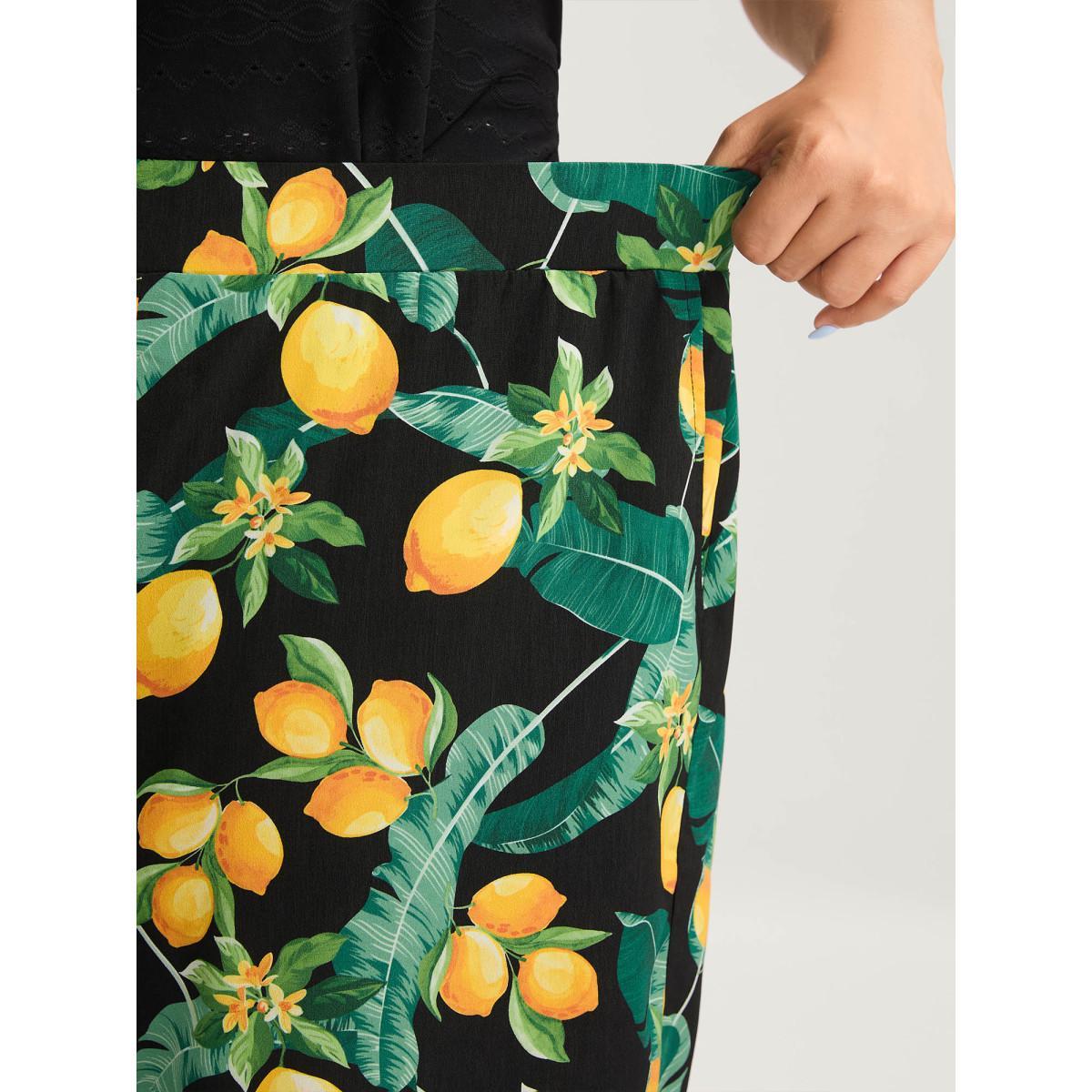 Plus Size Citrus Print Wide-Leg Pants Women BlackFlower Casual Wide Leg Mid Rise Everyday-Casual Pants BloomChic 18-20/2X Product Image
