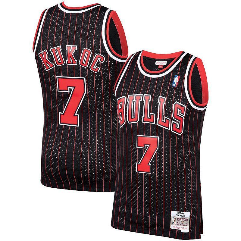Mens Mitchell & Ness Toni Kukoc Black Chicago Bulls 1995-96 Hardwood Classics Swingman Player Jersey - Black Product Image
