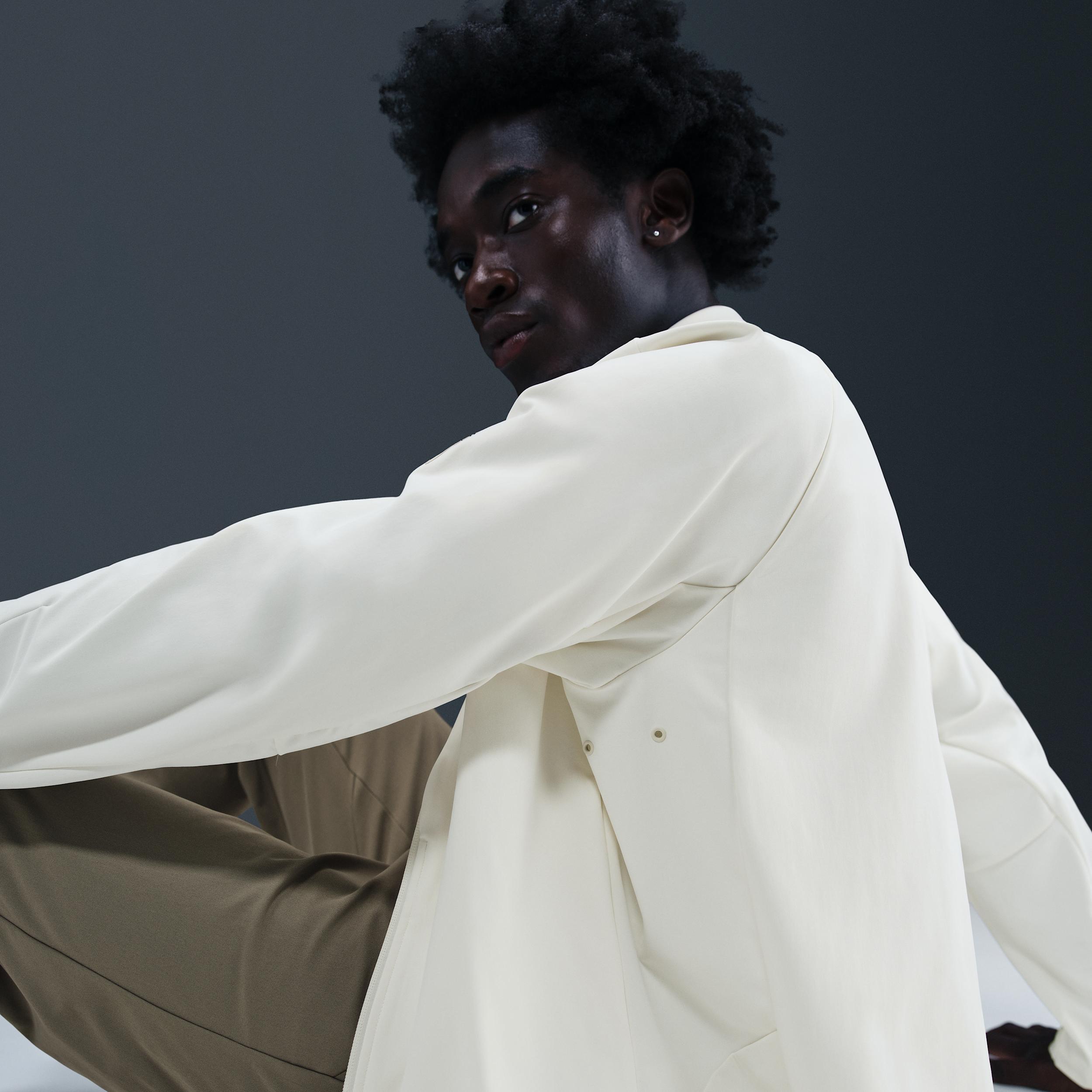 Nike Men's 24.7 PerfectStretch Dri-FIT UV Jacket Product Image