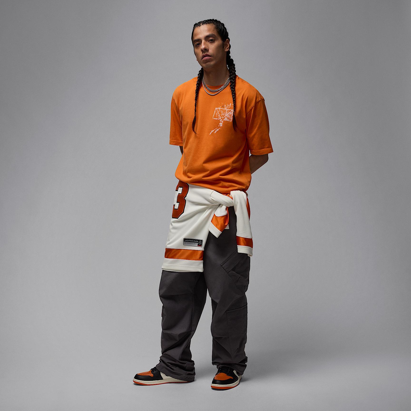 Jordan Brooklyn Men's Oversized Graphic T-Shirt Product Image