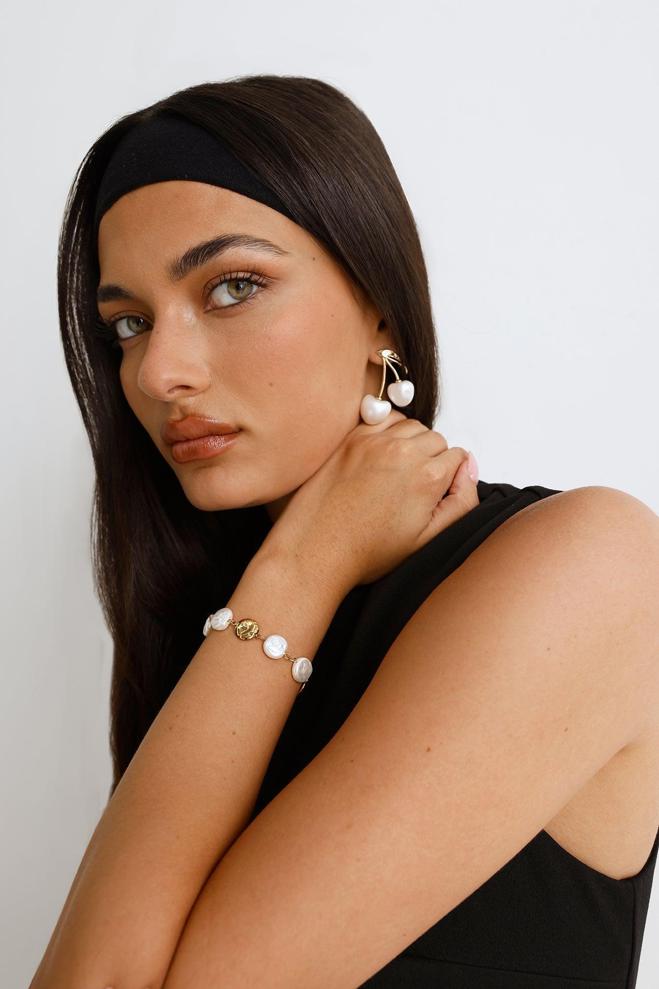 Pearl Cherries Earrings Gold Product Image