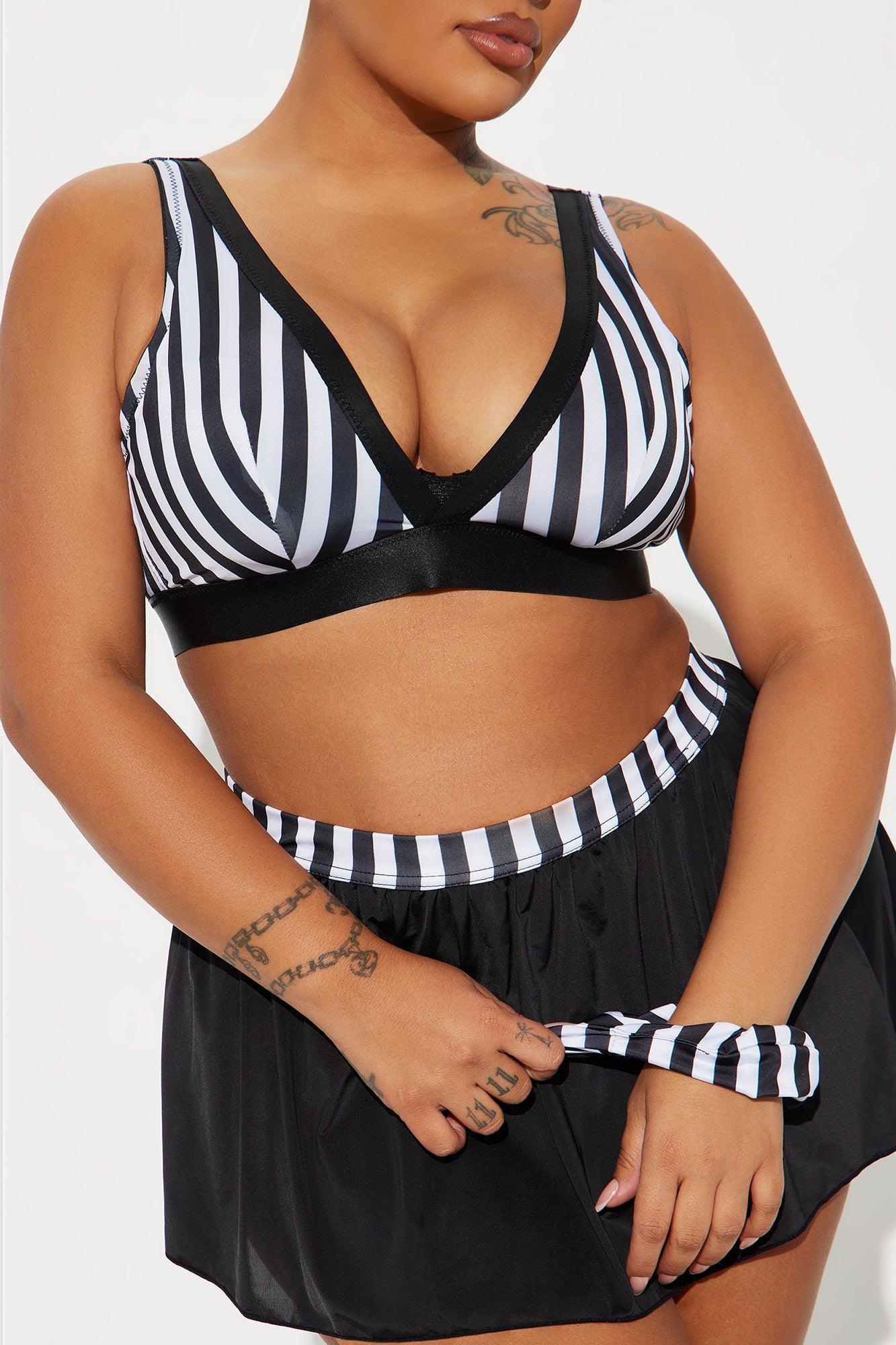 In Your Court 3 Piece Bedroom Costume - Black/White Product Image