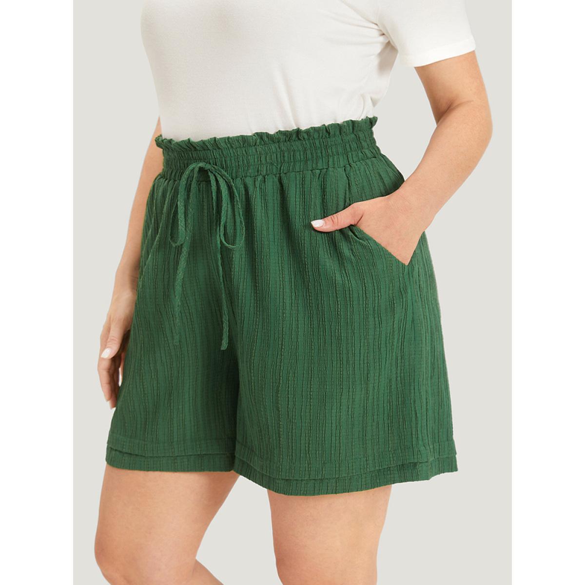 Plus Size Plisse Ties Pocket Paperbag Waist Layered Hem Shorts Women Green Casual Texture Dailywear Shorts BloomChic 26/4X Product Image