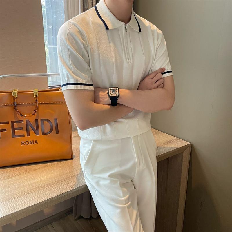 Short-Sleeve Collared Contrast Trim Half-Zip Knit Top Product Image