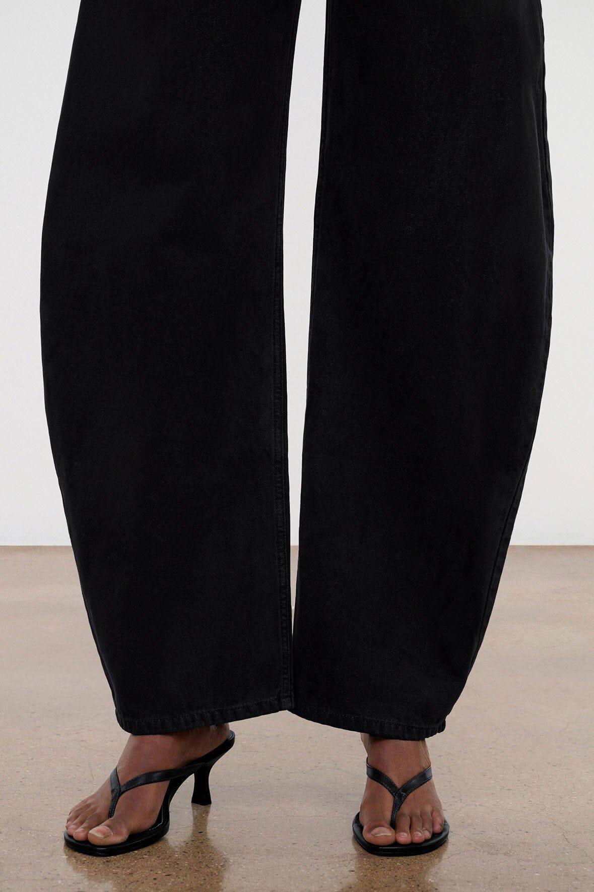 JACKSON STUDDED BARREL JEAN | BLACK Product Image