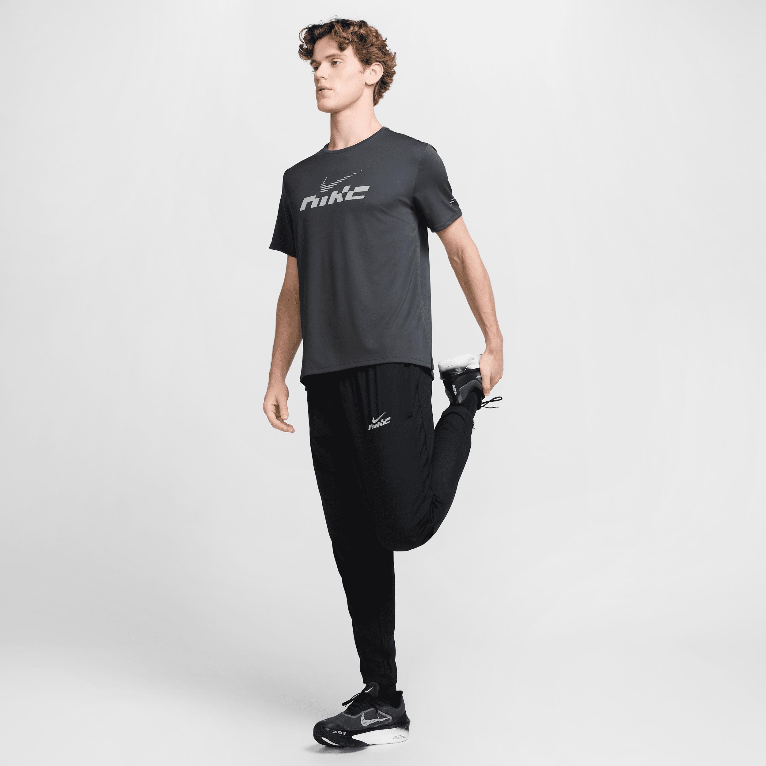 Nike Miler Flash Men's Dri-FIT UV Short-Sleeve Running Top Product Image