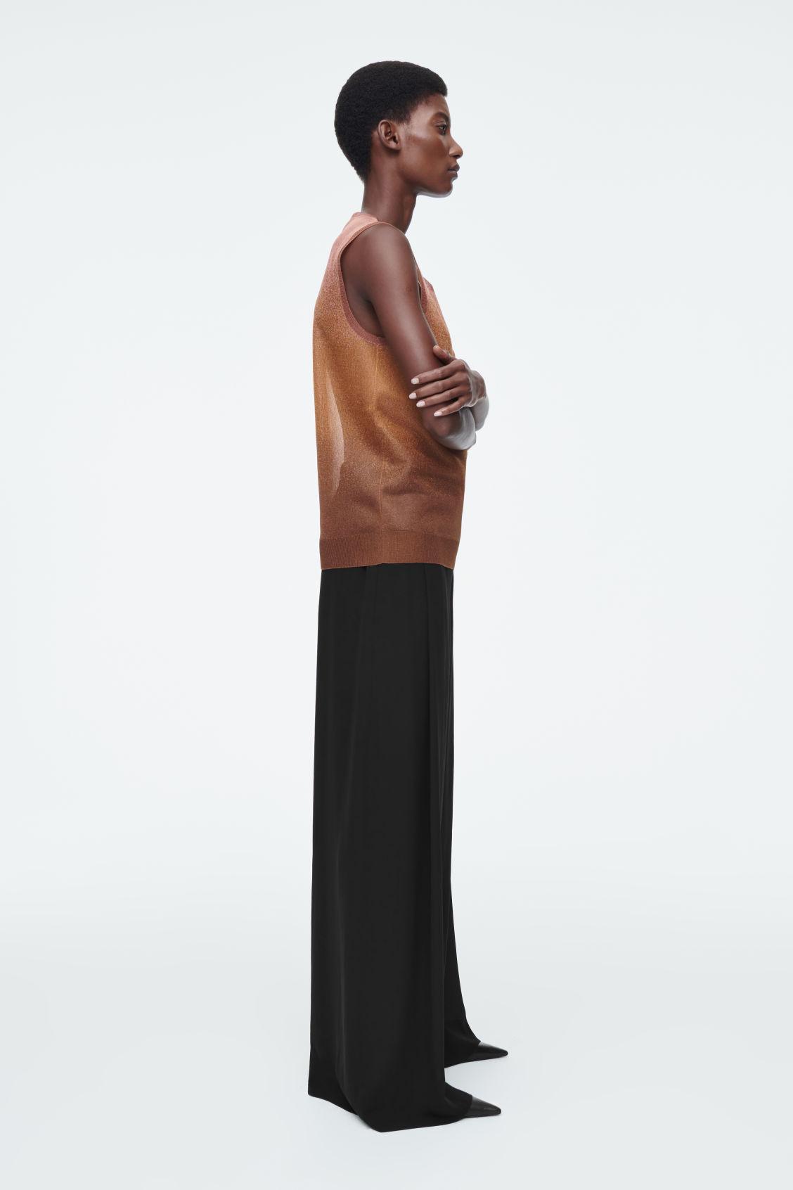 FINE-KNIT OMBRE TANK TOP Product Image