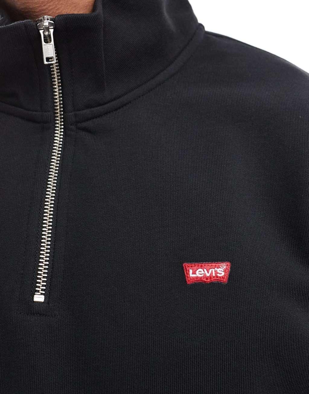 Levi's the original hallmark logo half zip sweatshirt in black Product Image