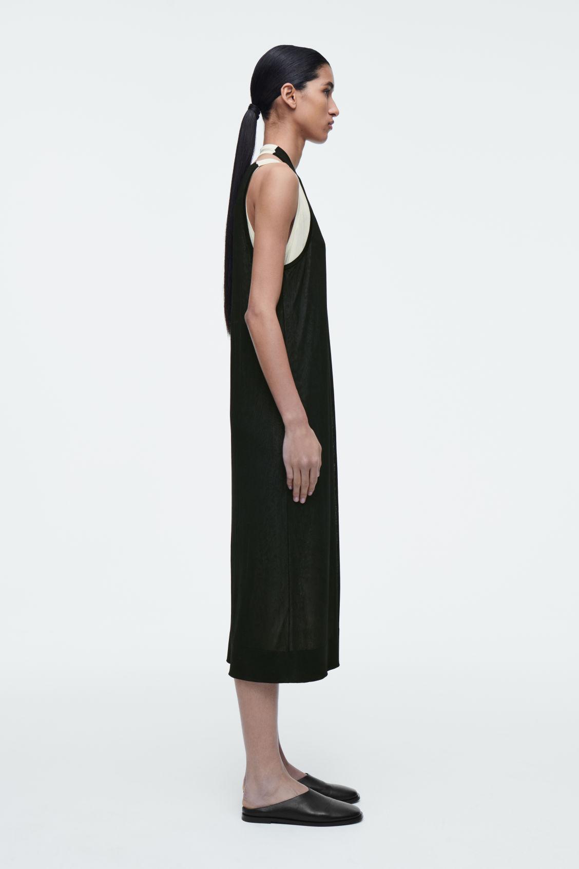LAYERED KNITTED MIDI DRESS Product Image