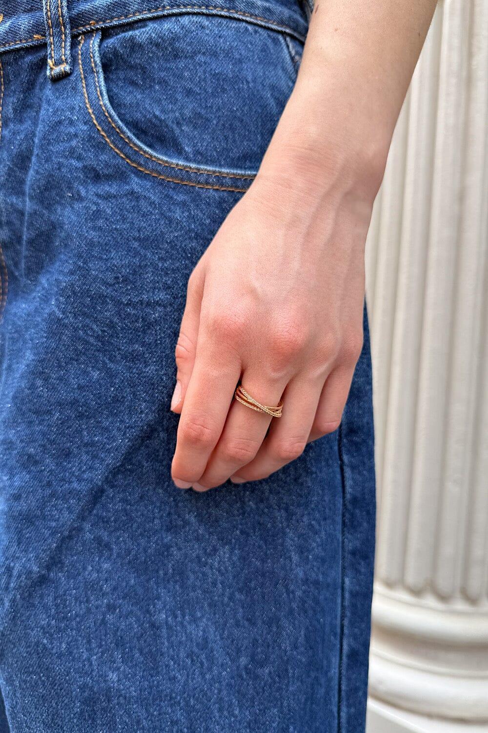 Intertwined Rings Product Image