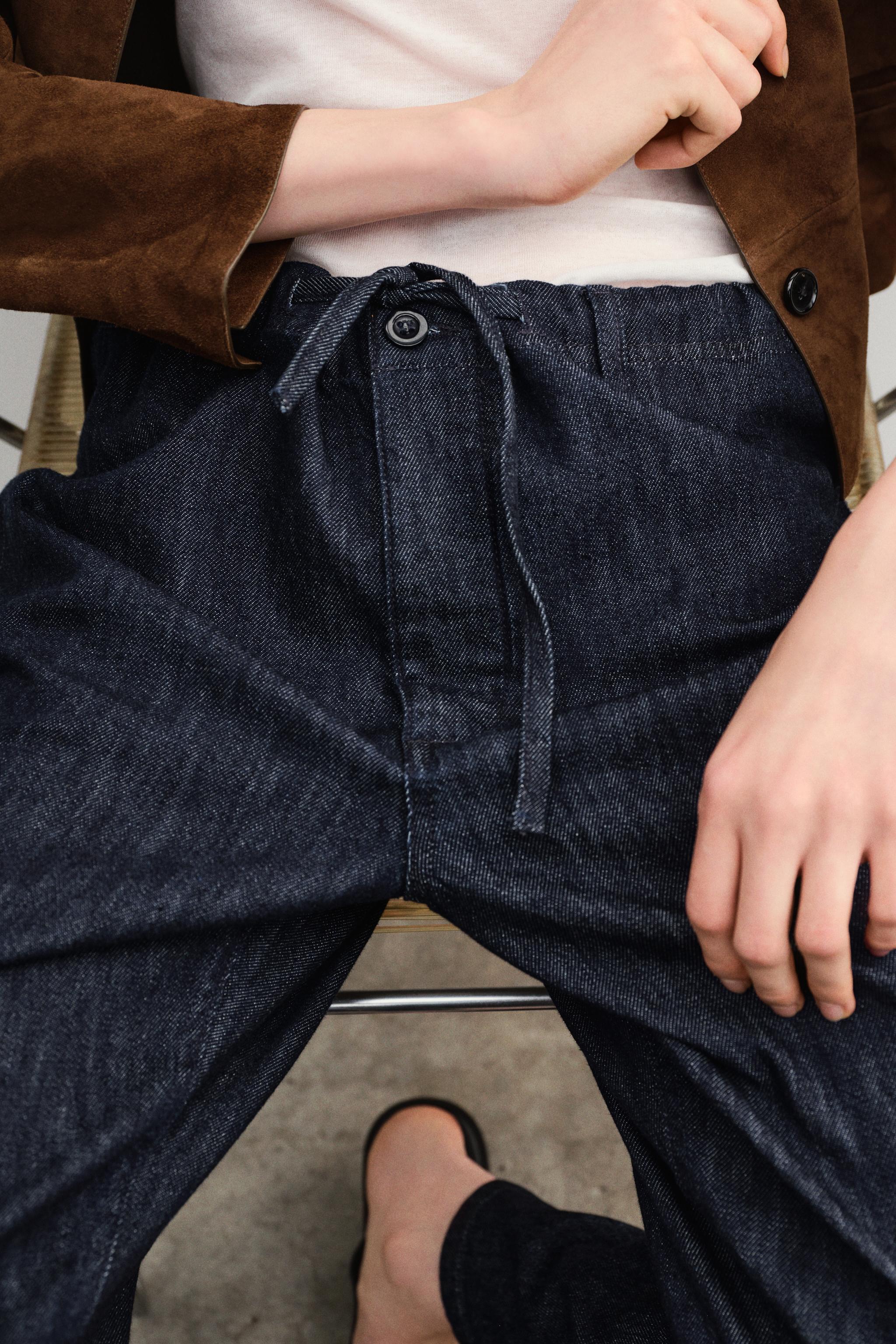 STRAIGHT CUT MID RISE JEANS ZW COLLECTION Product Image