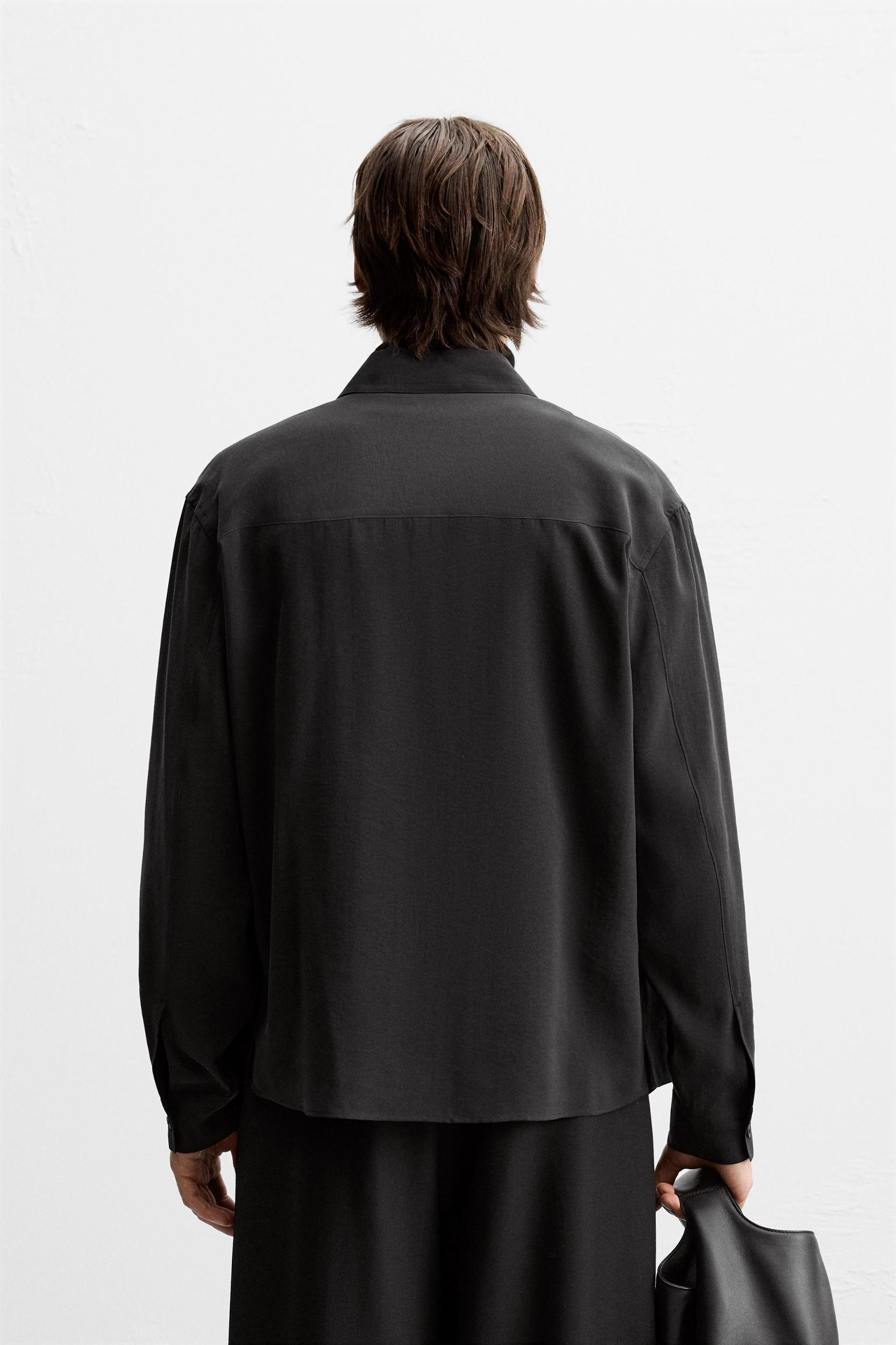 FLUID POCKET SHIRT Product Image