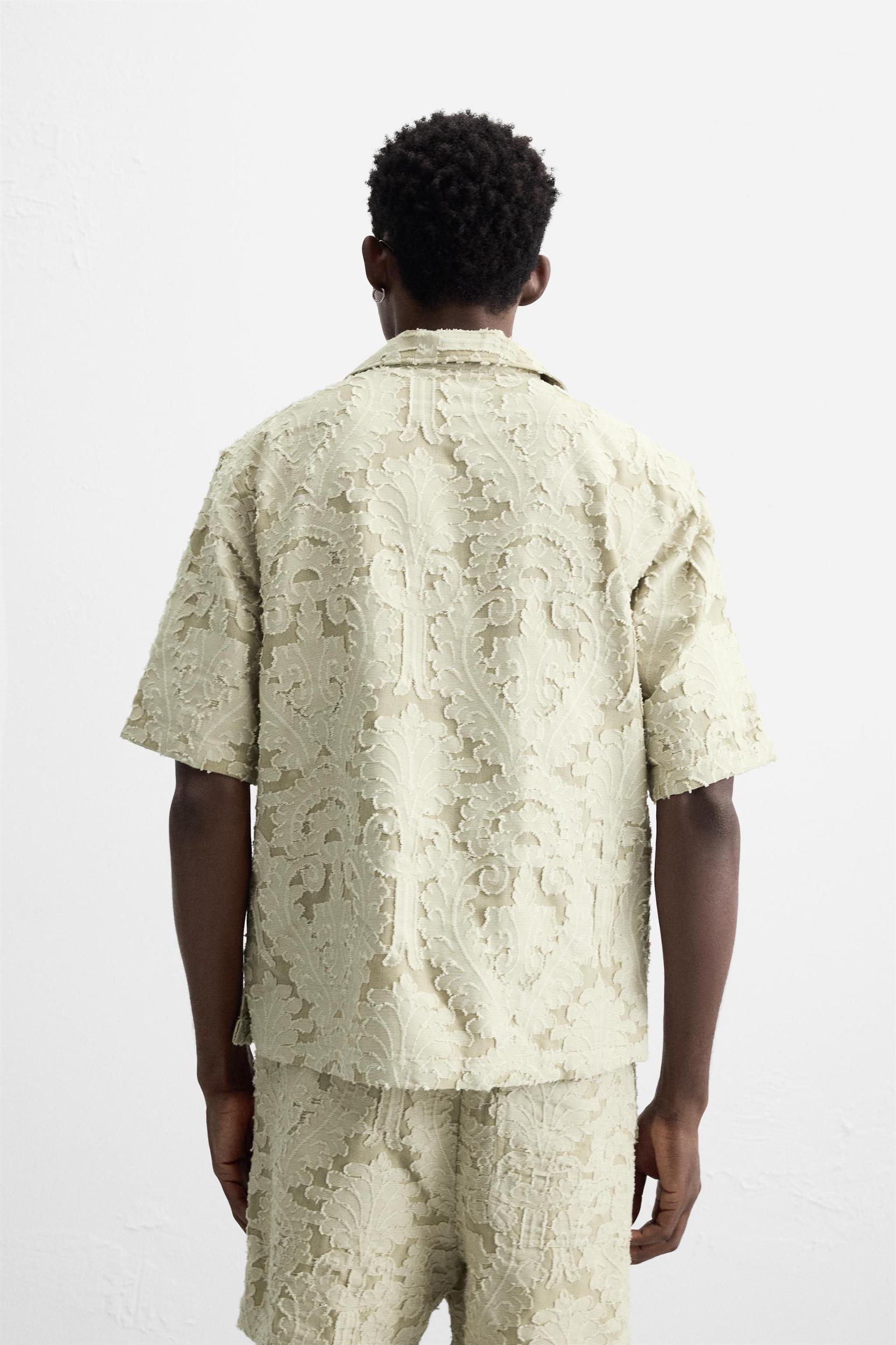 GEOMETRIC JACQUARD SHIRT Product Image