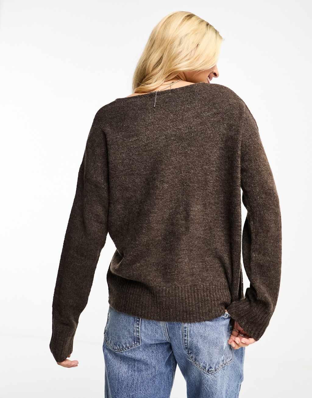JDY knitted v neck sweater Product Image