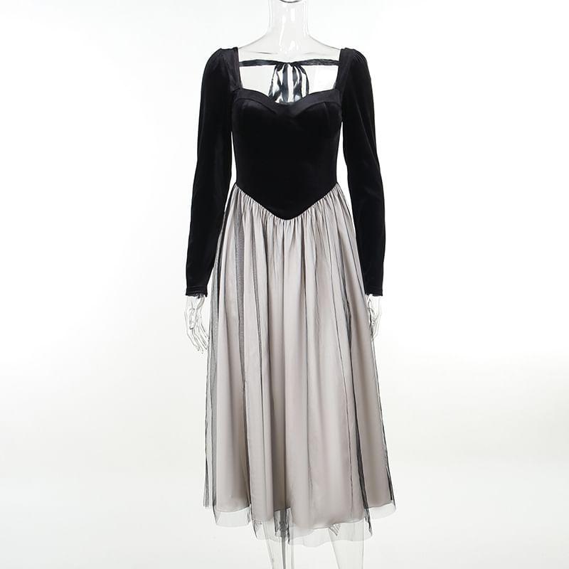 Long Sleeve Sweetheart Neck Mesh Panel Velvet Midi A-Line Dress Product Image