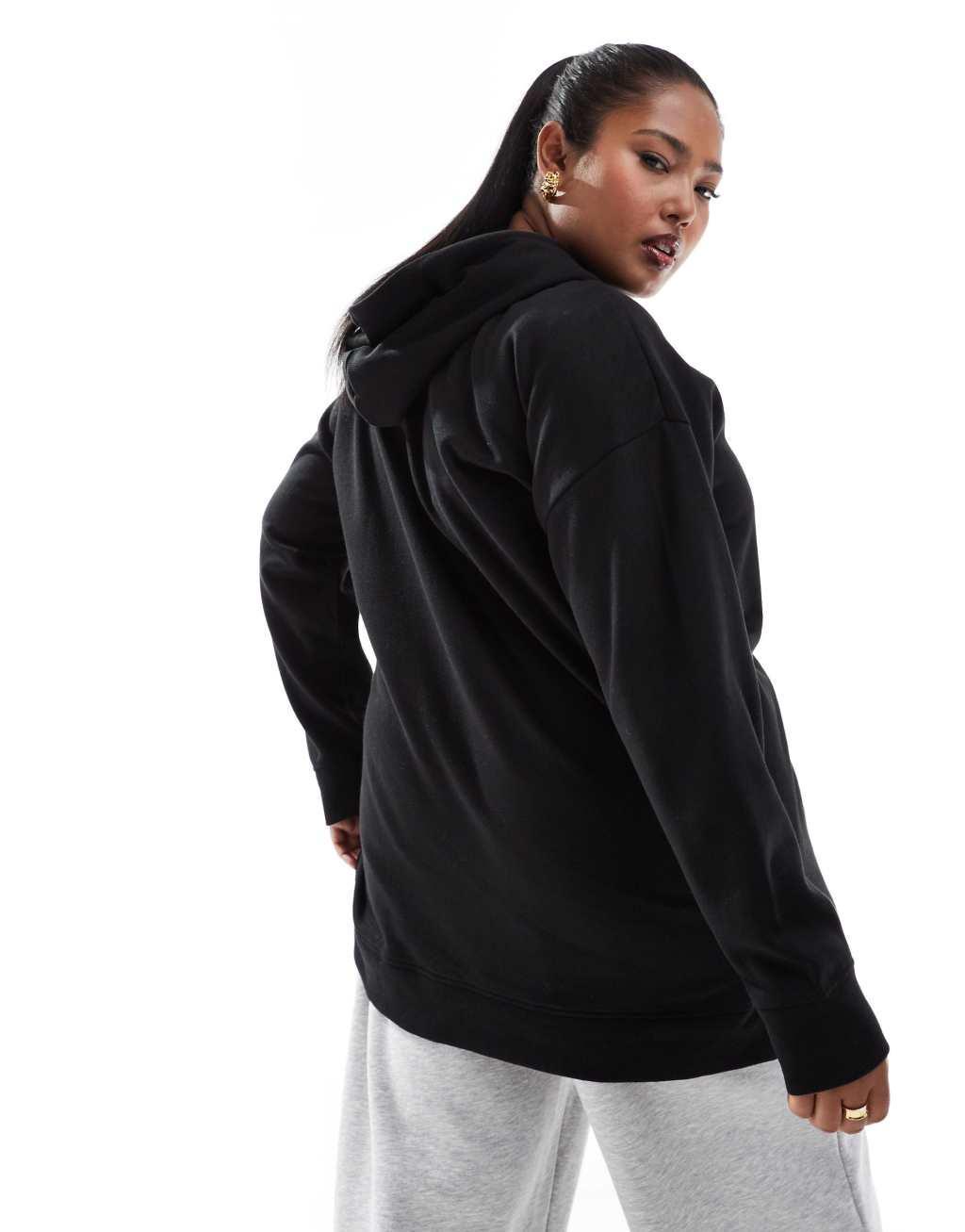 Yours essential hoodie in black Product Image