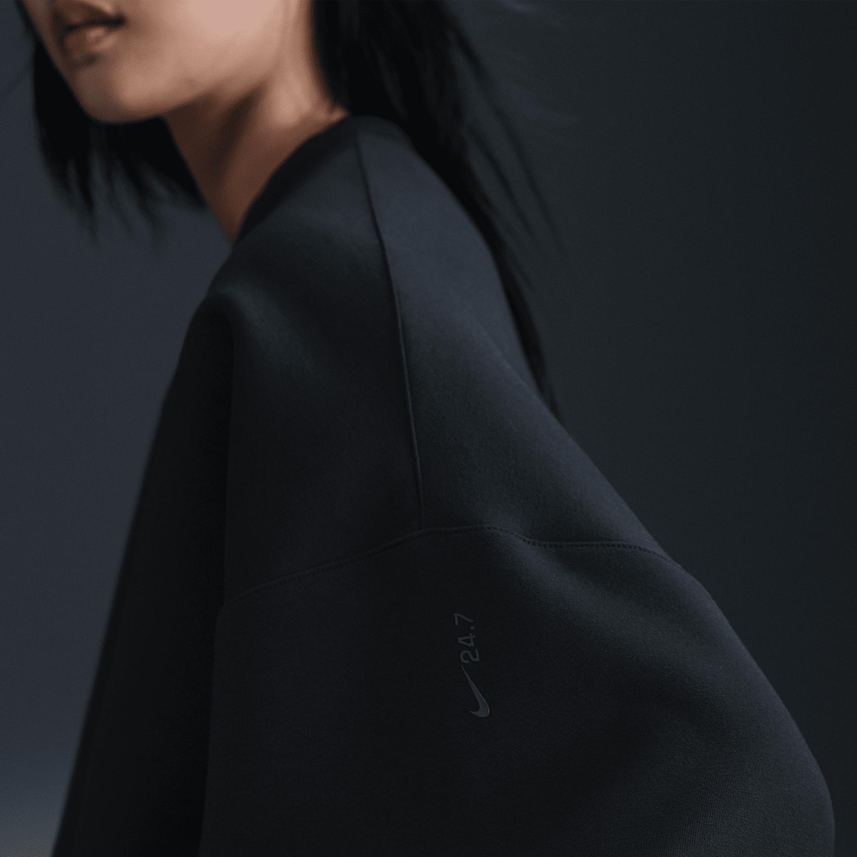 Nike Women's 24.7 ImpossiblySoft Dri-FIT Oversized Crew-Neck Top Product Image
