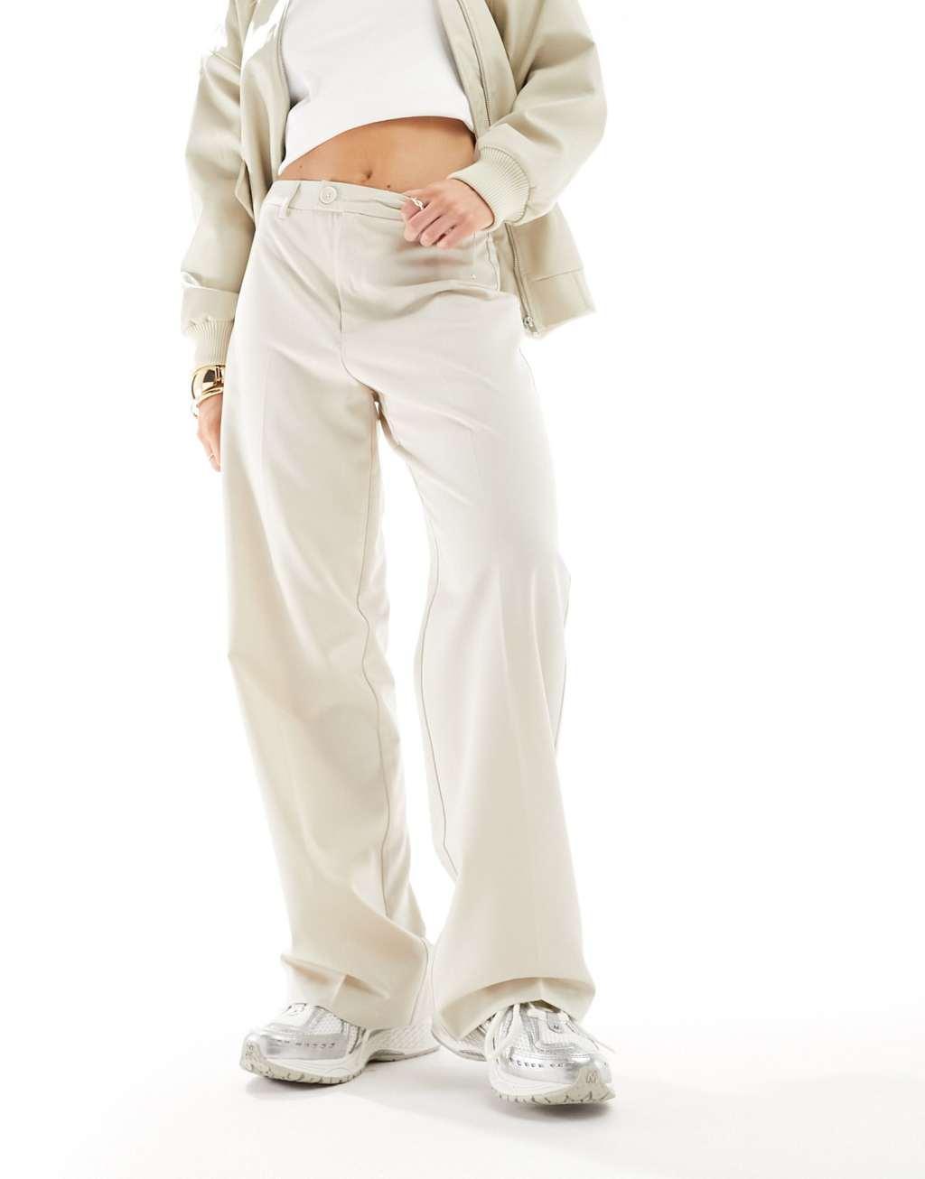 Stradivarius Petite tailored straight leg pants Product Image