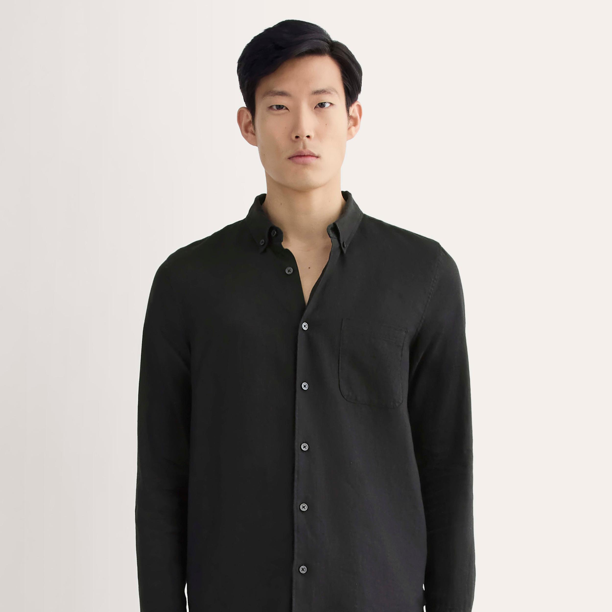 The Classic Shirt in Linen Product Image