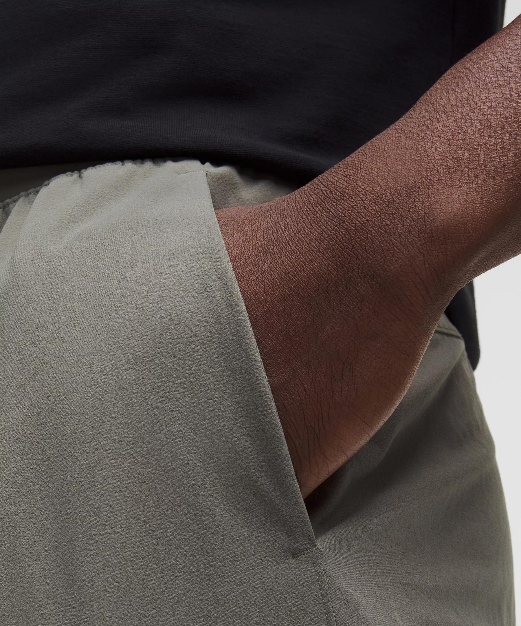 Zeroed In Classic-Fit Cargo Jogger *Regular Product Image