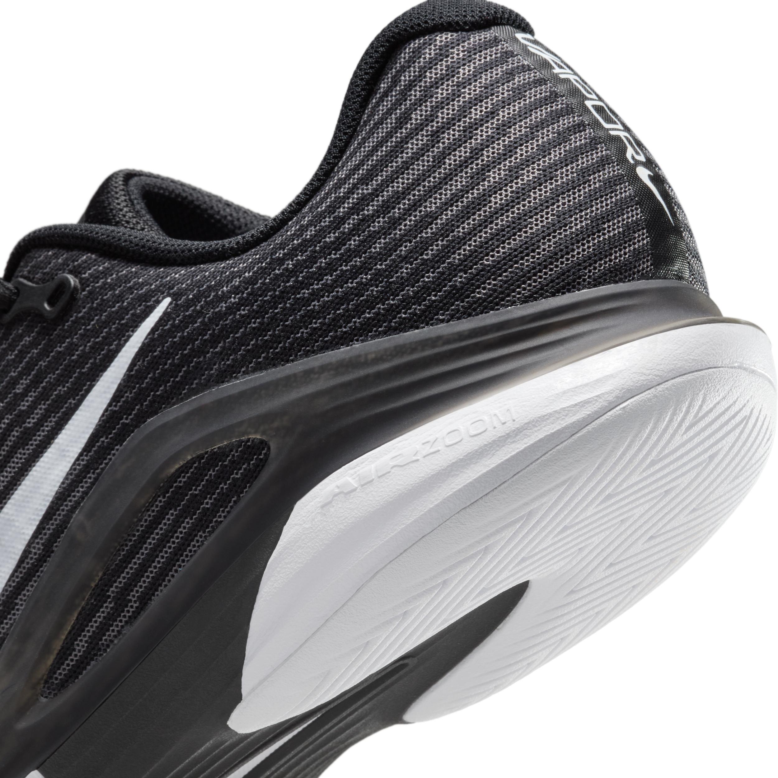Nike Men's Vapor 12 Hard Court Tennis Shoes Product Image