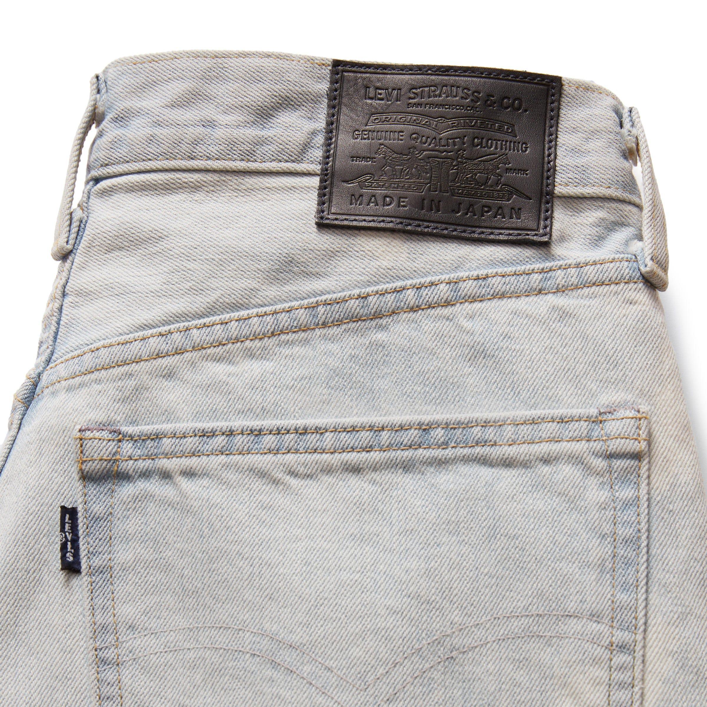 WOMEN'S MIJ BARREL JEANS LIGHT WASH | Bodega Product Image