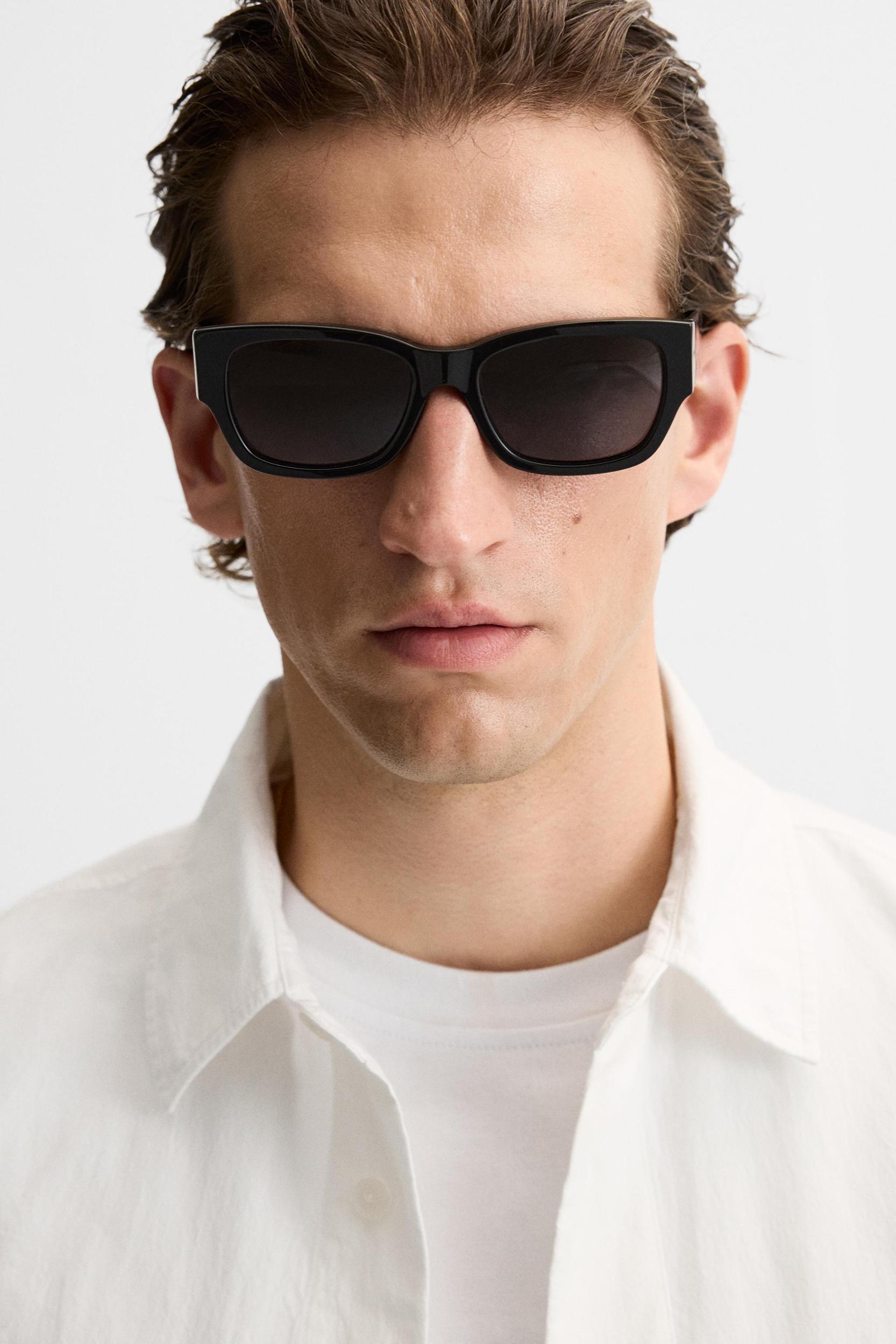 POCKET SHIRT Product Image