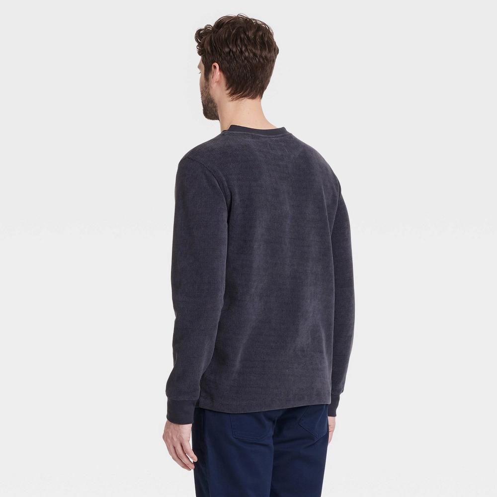 Mens Long Sleeve Textured T-Shirt - Goodfellow & Co Dark Product Image