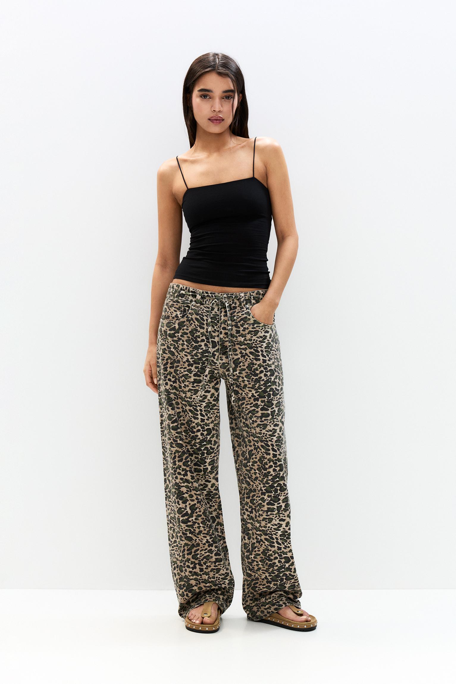 Strappy straight-cut top Product Image