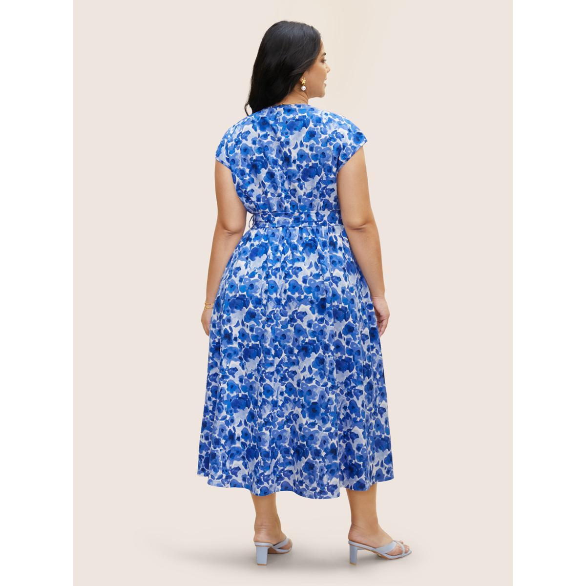 Plus Size Watercolor Floral Dolman Sleeve Maxi Dress Mediumblue Women Elegant Belted V-neck Sleeveless Curvy BloomChic 30/6X Product Image