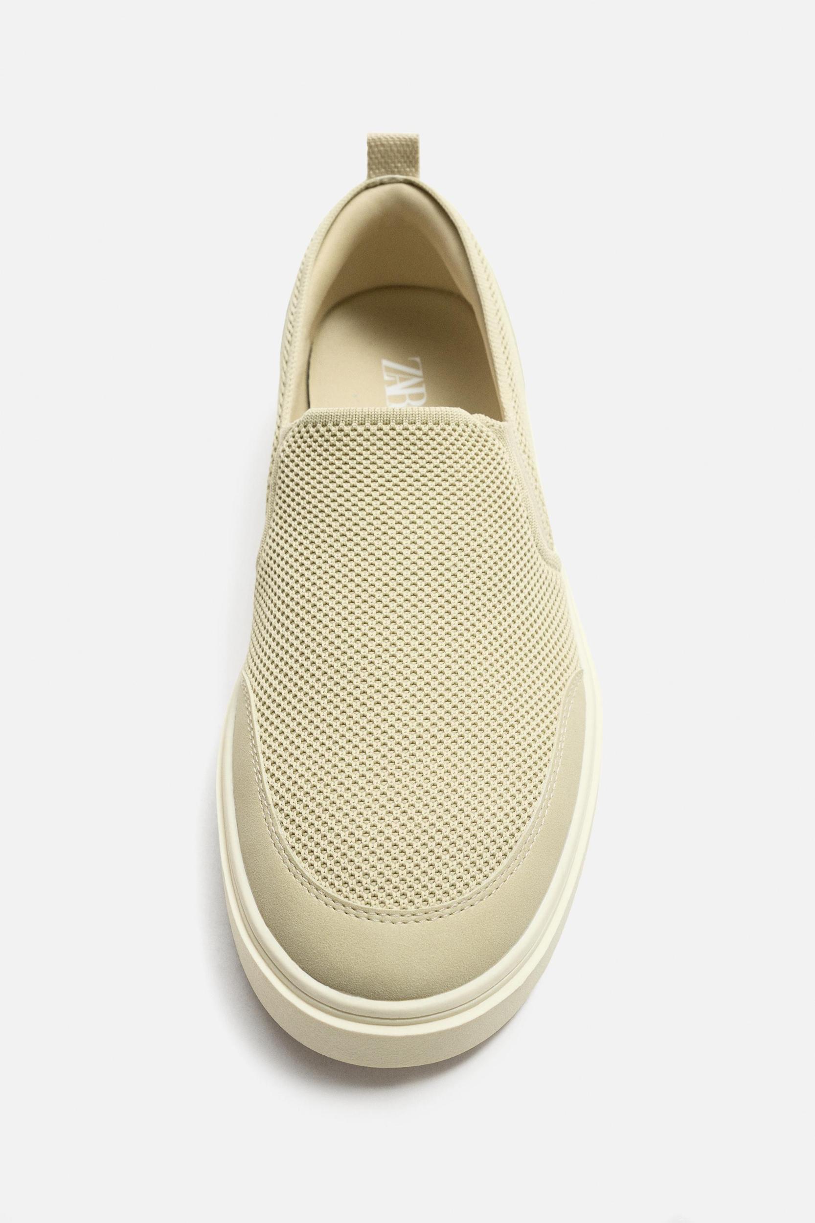 LACELESS SHOES Product Image