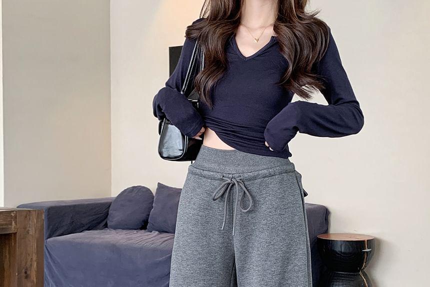Drawstring Waist Plain Wide Leg Sweatpants Product Image