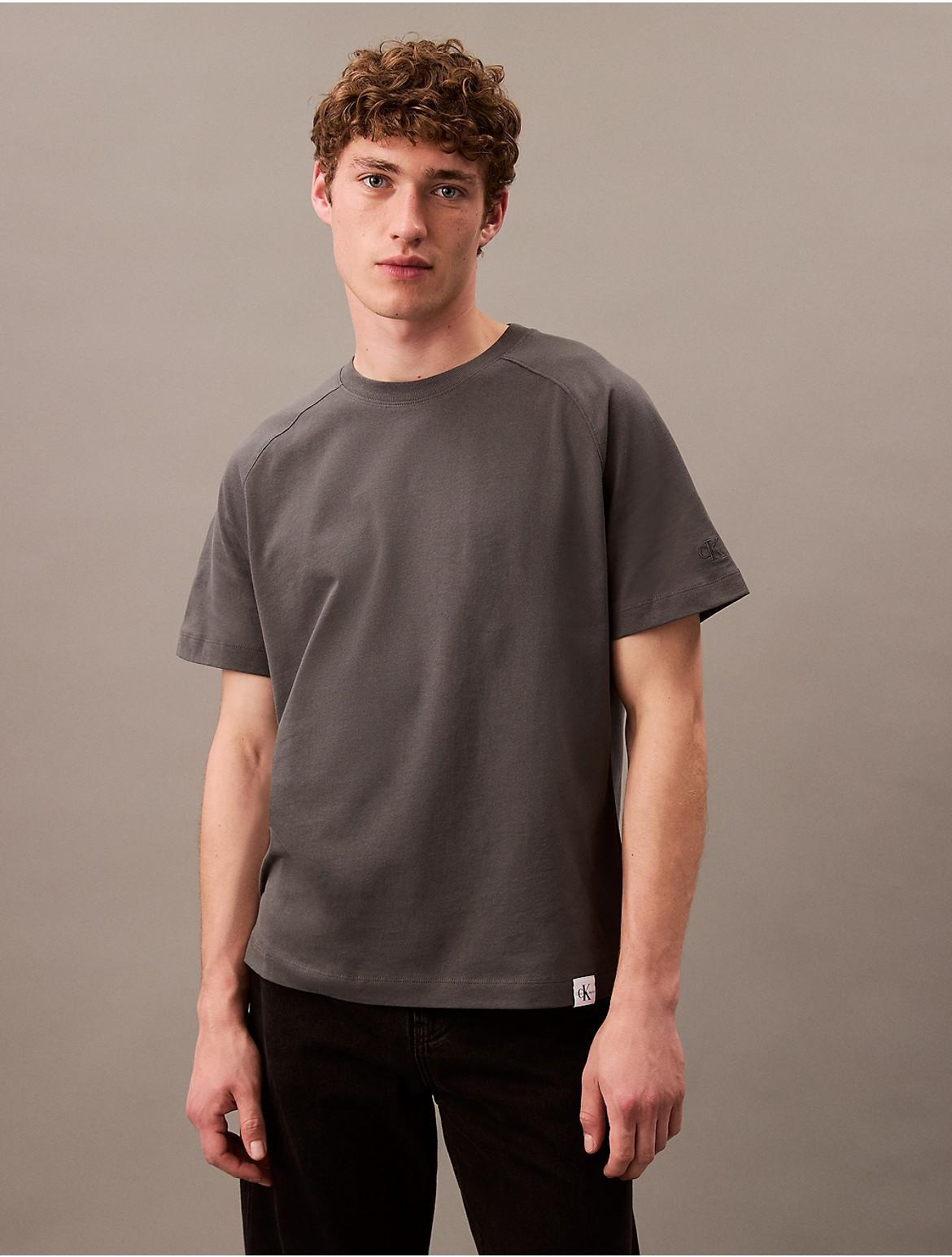 Calvin Klein Men's Woven Tab Classic Crewneck T-Shirt - Green - XS Product Image